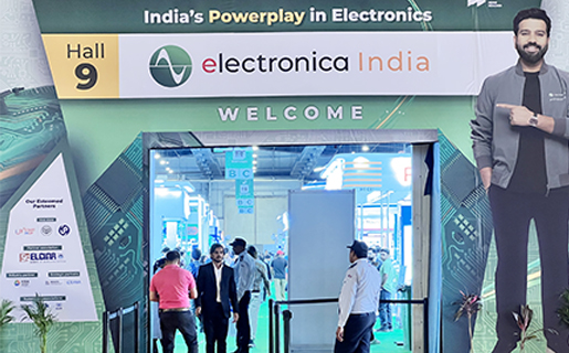 yindumuniheizhanhuitupian